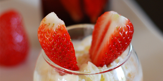 Une envie de fraise et de rhubarbe pour la fête des mères !